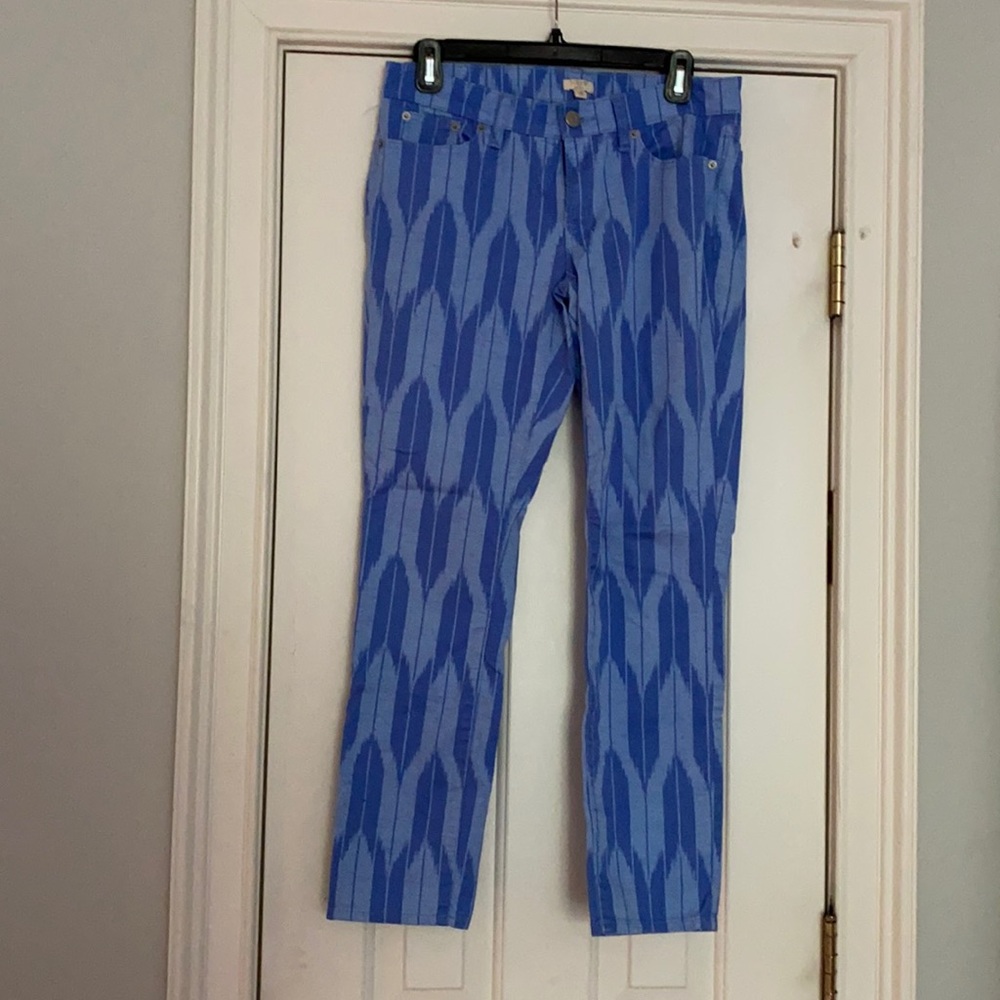 Patterned pants